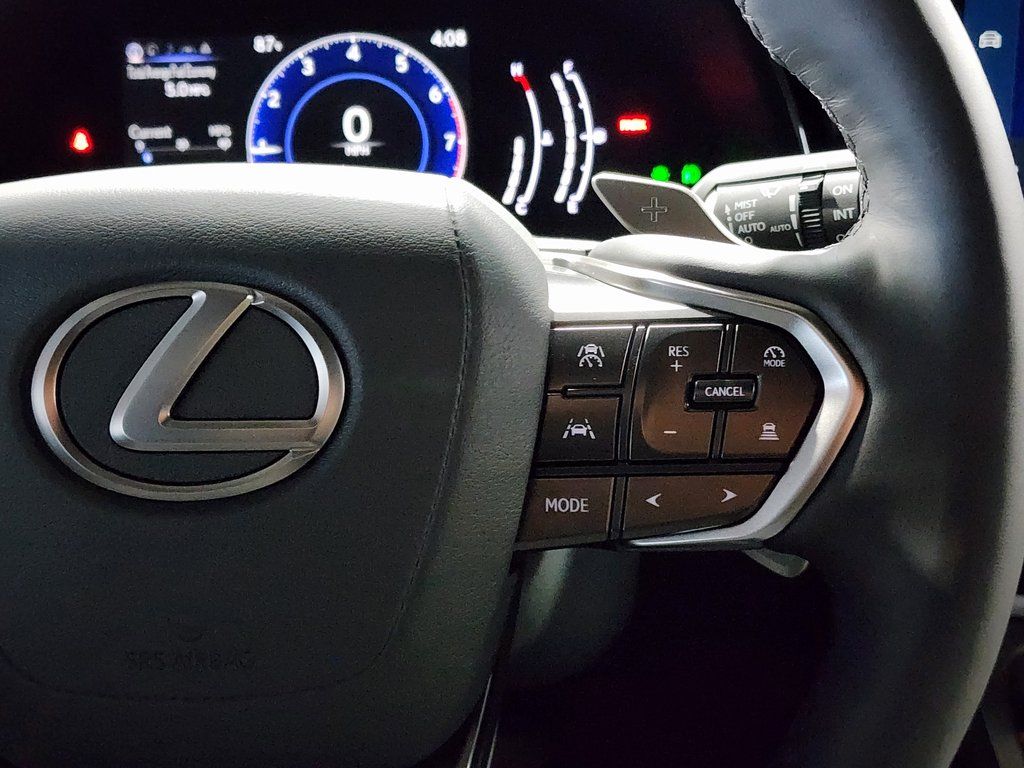 Thumbnail: 2026 Lexus TX - 17