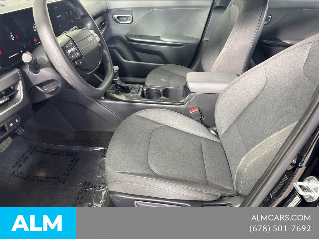 Used 2025 Black Kia LXS image 12