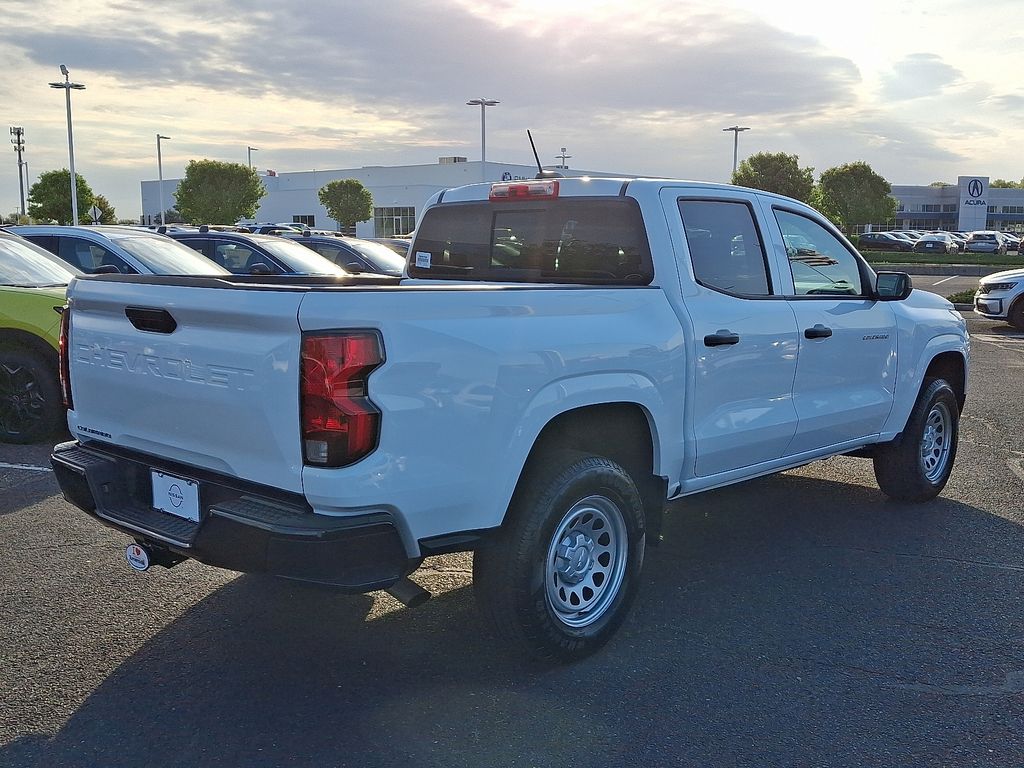 Thumbnail: 2024 Chevrolet Colorado - 6