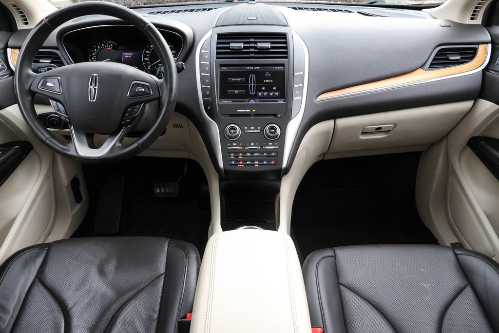 2015 Lincoln MKC Base 14