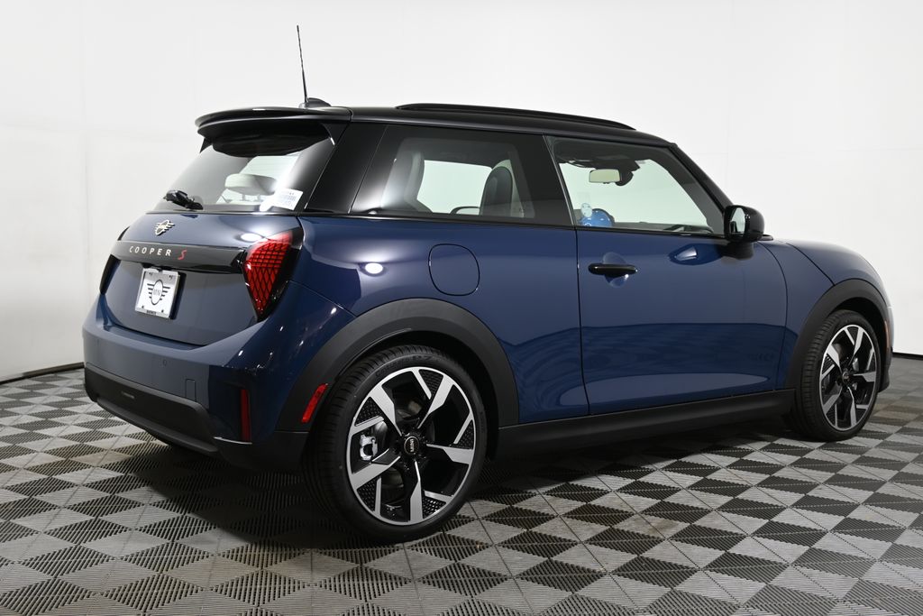 Thumbnail: 2026 MINI Cooper - 7