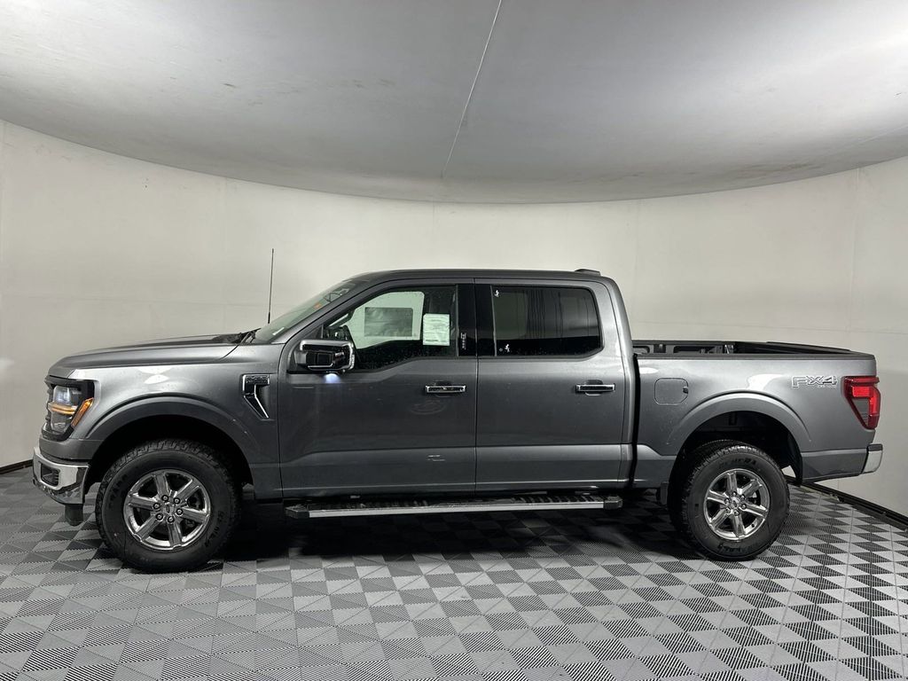 2024 Ford F-150 XLT 4