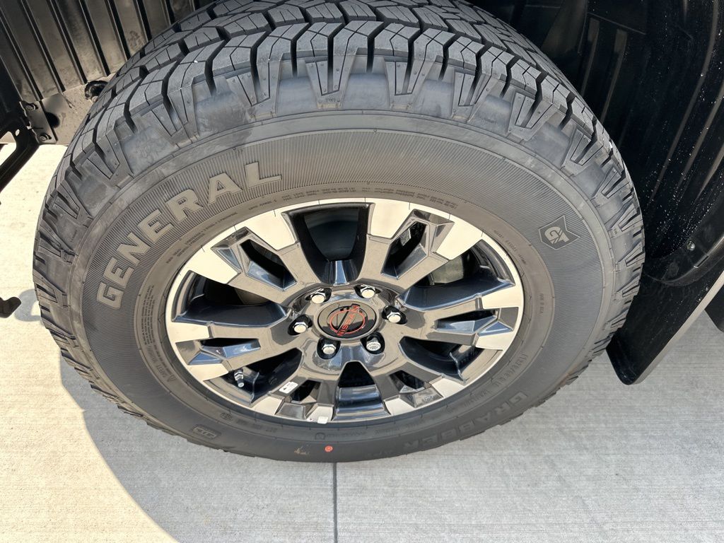 2024 Nissan Titan XD PRO-4X 14