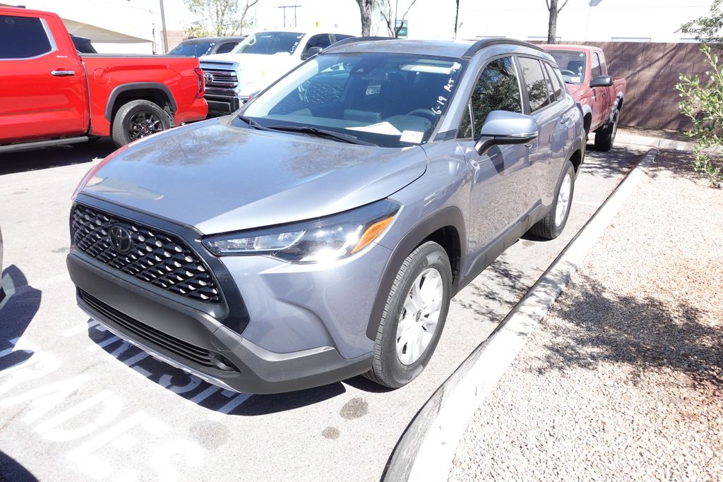 2022 Toyota Corolla Cross LE