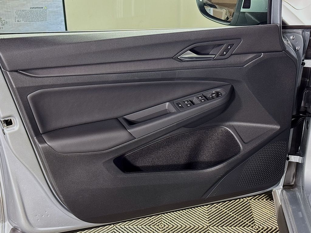 2025 Volkswagen Golf GTI 2.0T SE