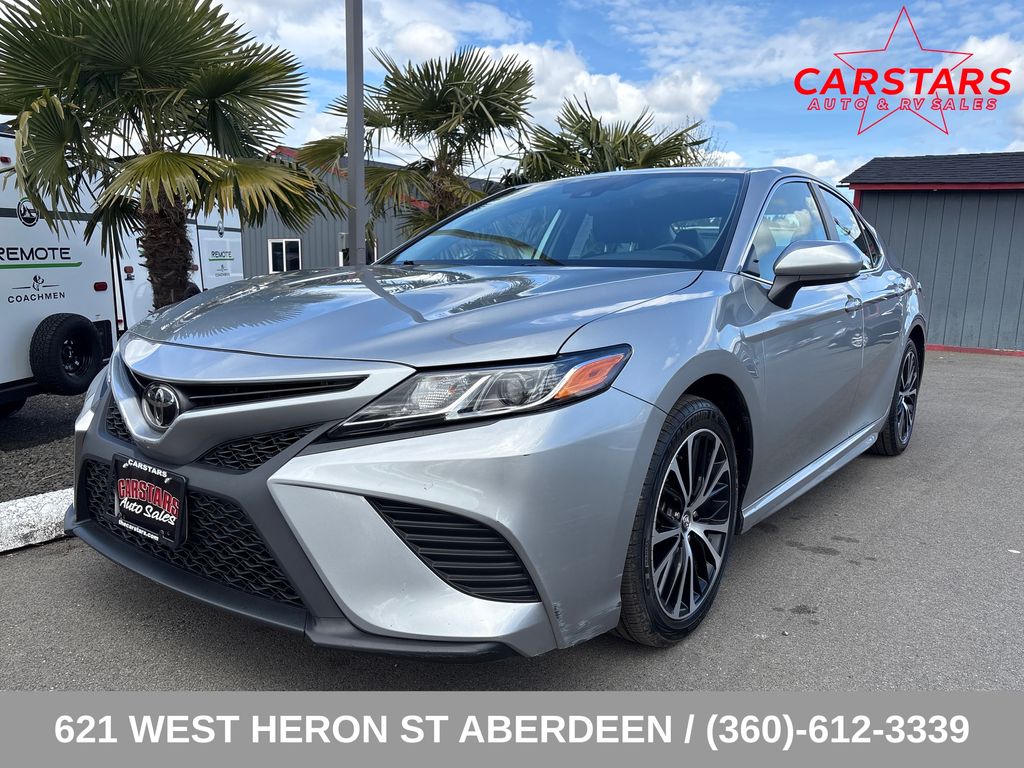 Celestial Silver Metallic 2019 Toyota Camry SE FWD Sedan Front-Wheel Drive 8-Speed Automatic