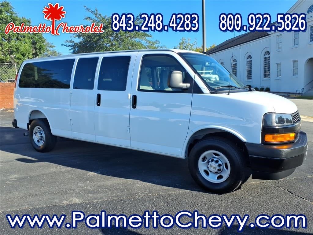 2025 Chevrolet Express 3500 LS Extended RWD