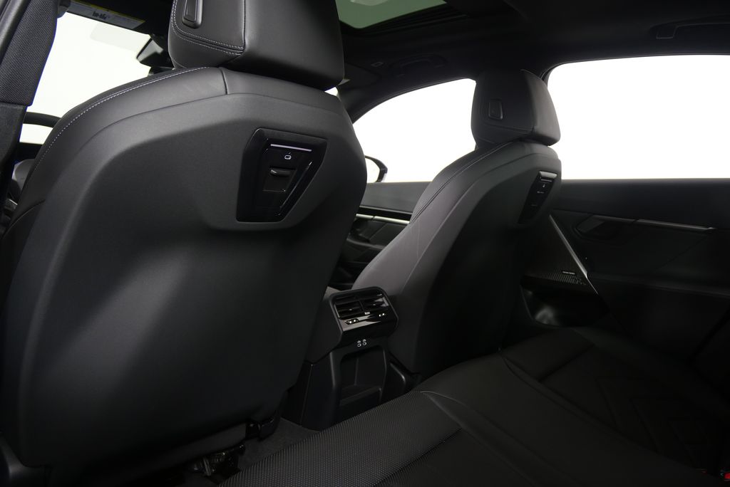 Thumbnail: 2024 BMW 5 Series - 19