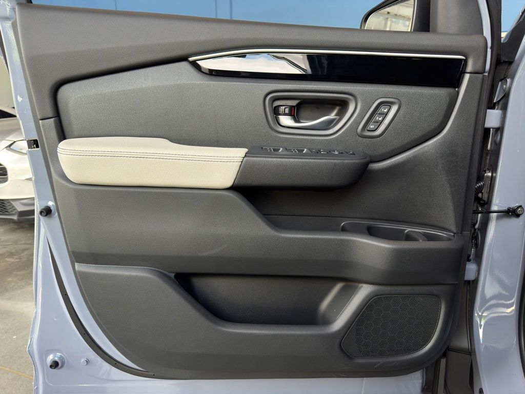 2026 Honda Passport RTL  at Community Honda