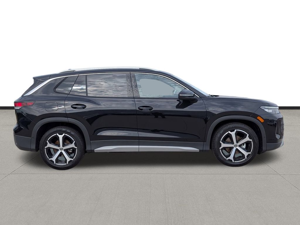 2026 Volkswagen Tiguan 2.0T SE Black at DeMontrond Auto Country