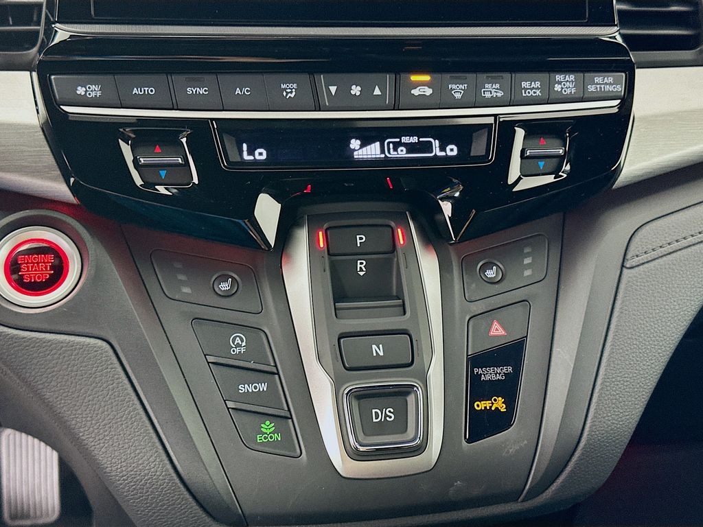 Thumbnail: 2026 Honda Odyssey - 13