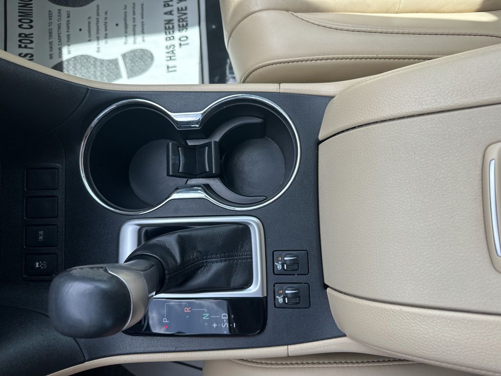 2019 Predawn Gray Mica Toyota Highlander XLE FWD SUV