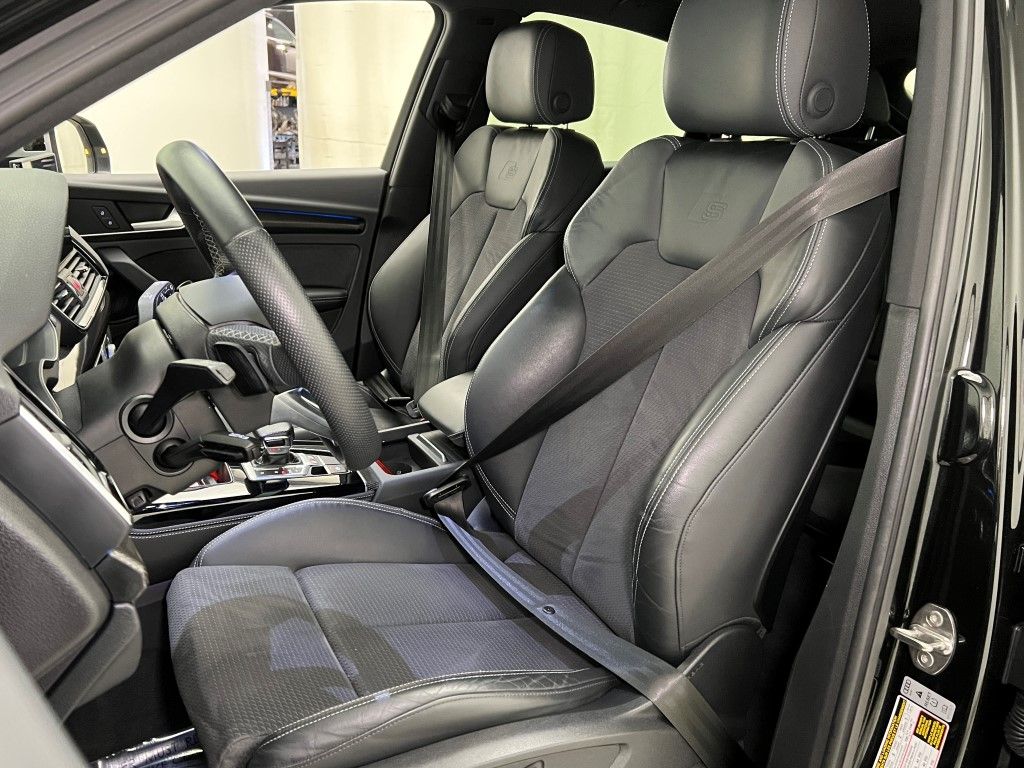 Thumbnail: 2023 Audi SQ5 - 24