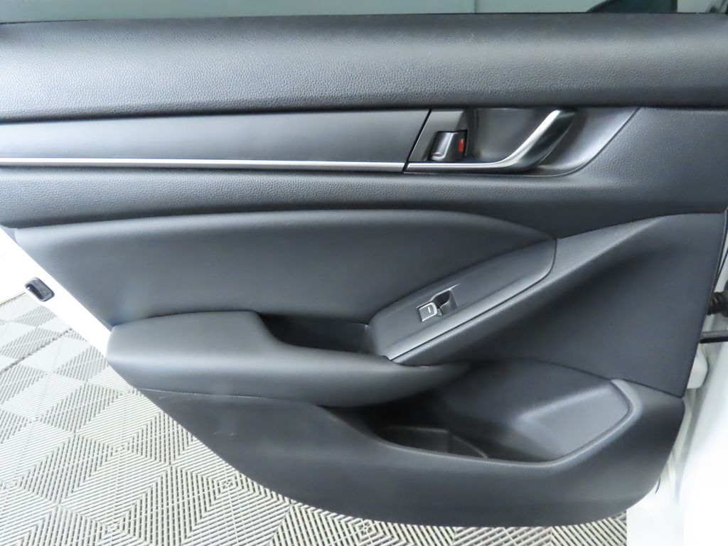 Thumbnail: 2019 Honda Accord - 26