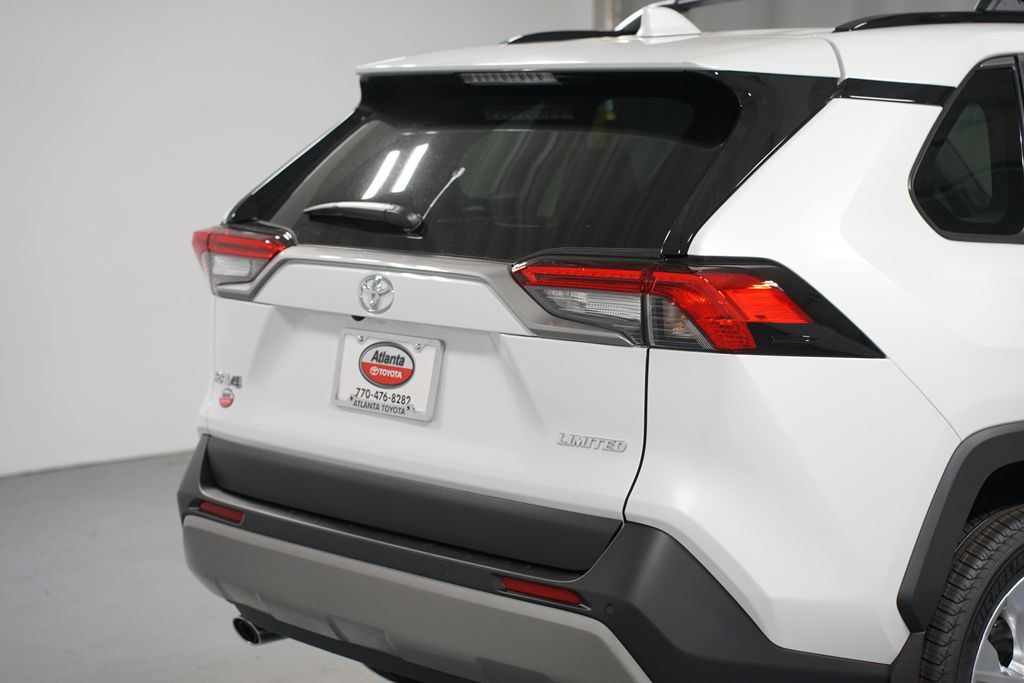 Thumbnail: 2025 Toyota RAV4 - 9