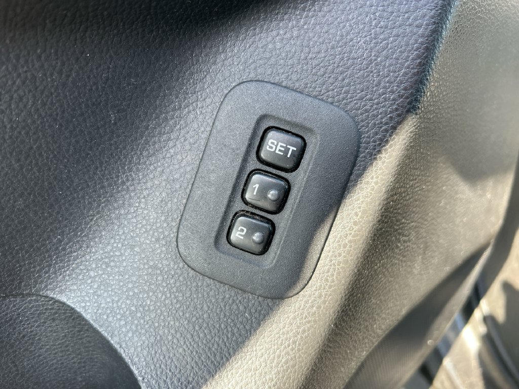 Thumbnail: 2014 Nissan Armada - 13