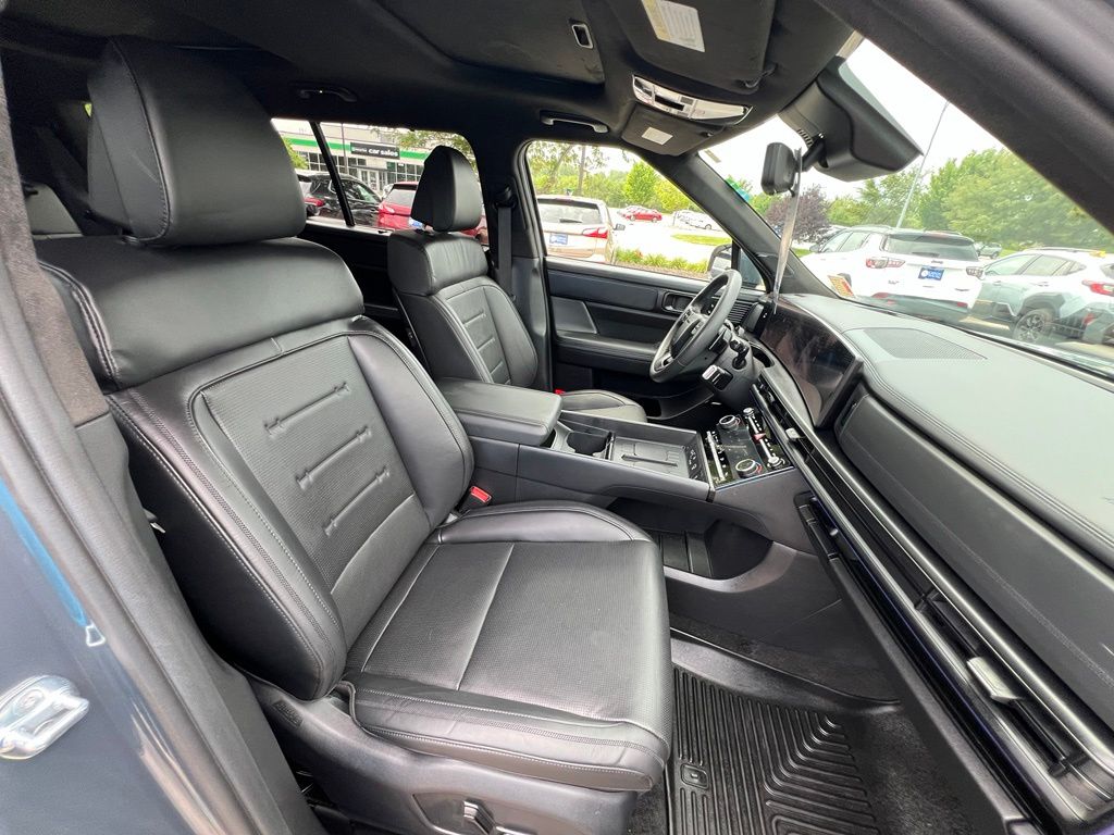 Used 2025 Hyundai Santa Fe SUV