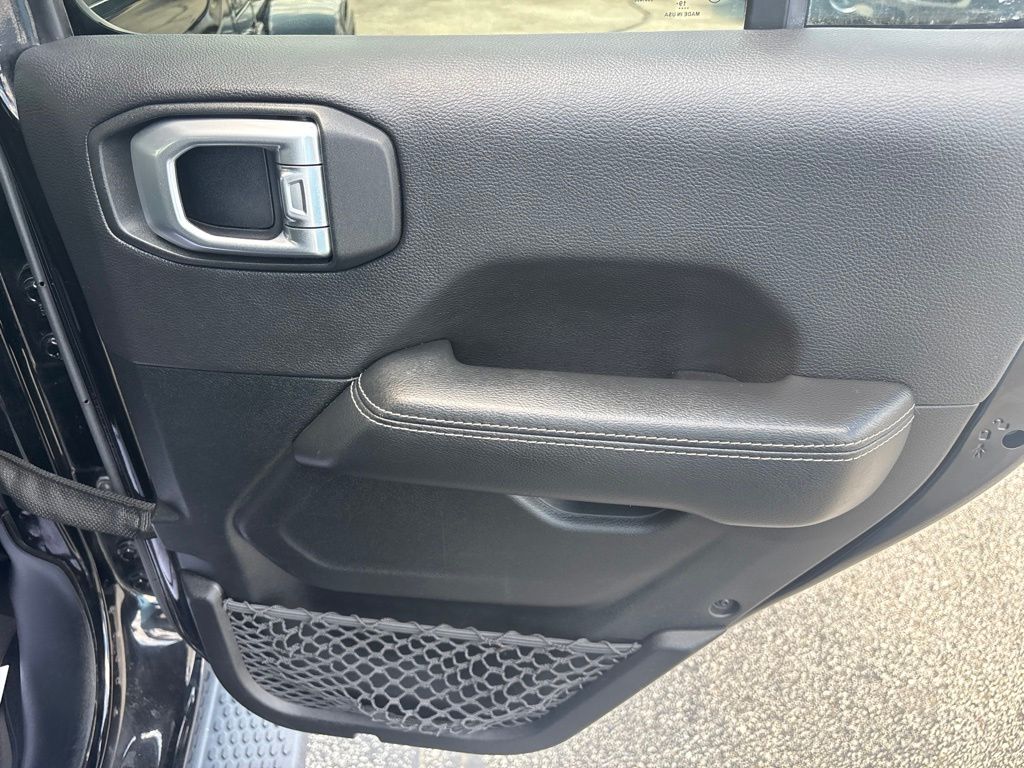Used 2020 Jeep Wrangler SUV