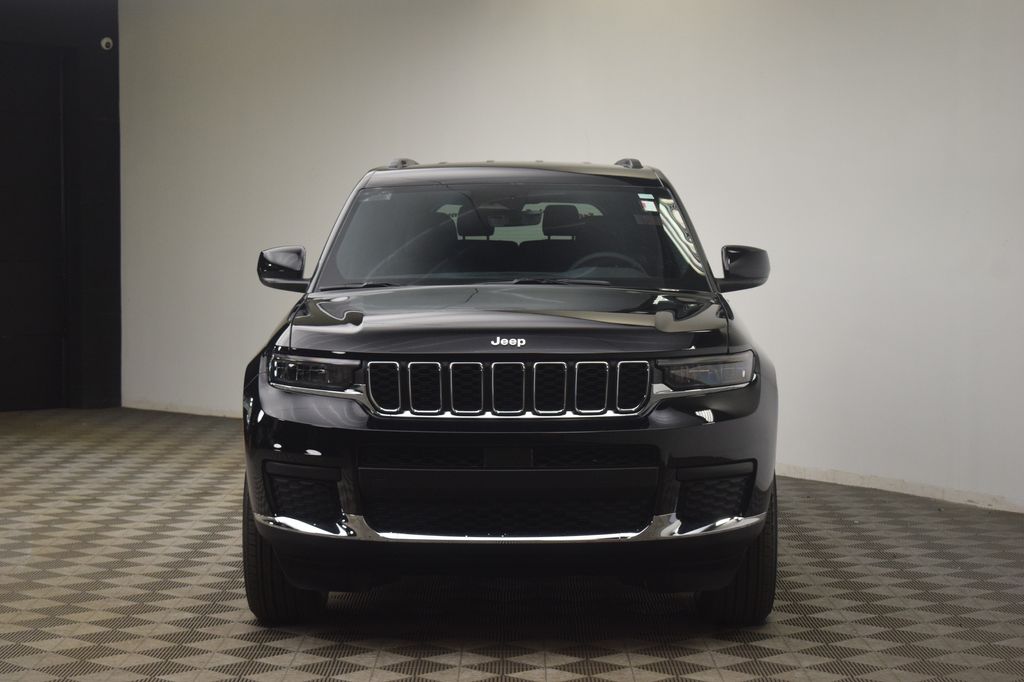 new 2026 Jeep Grand Cherokee L car, priced at $39,972