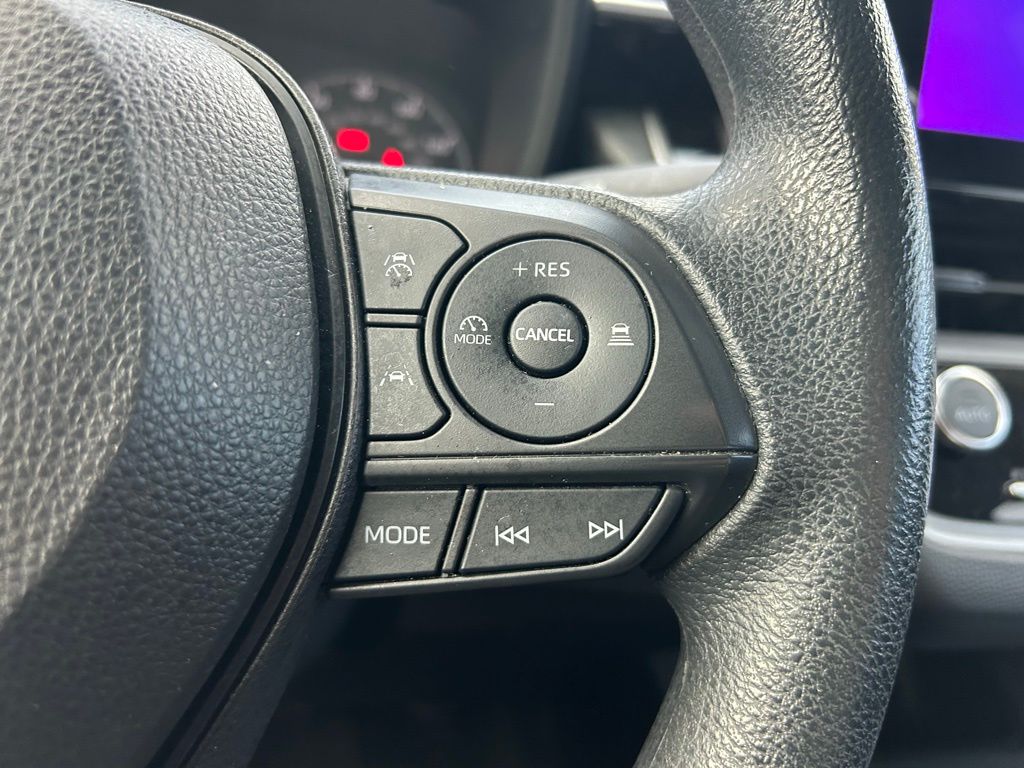 Thumbnail: 2023 Toyota Corolla - 18