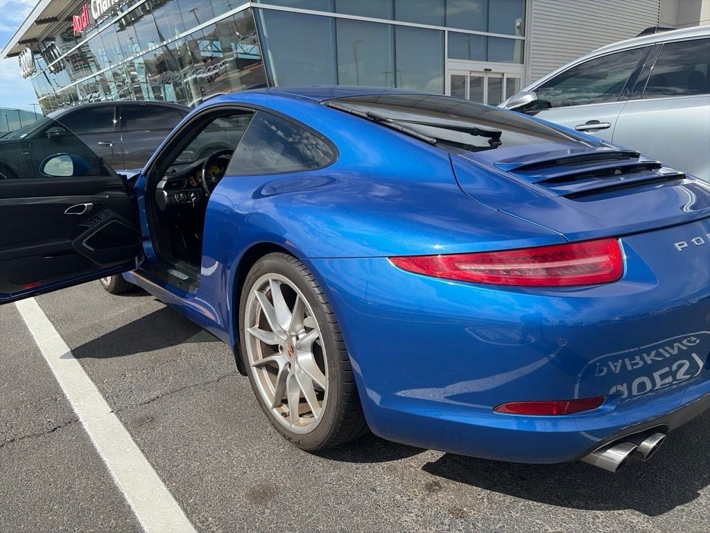 Thumbnail: 2014 Porsche 911 - 7