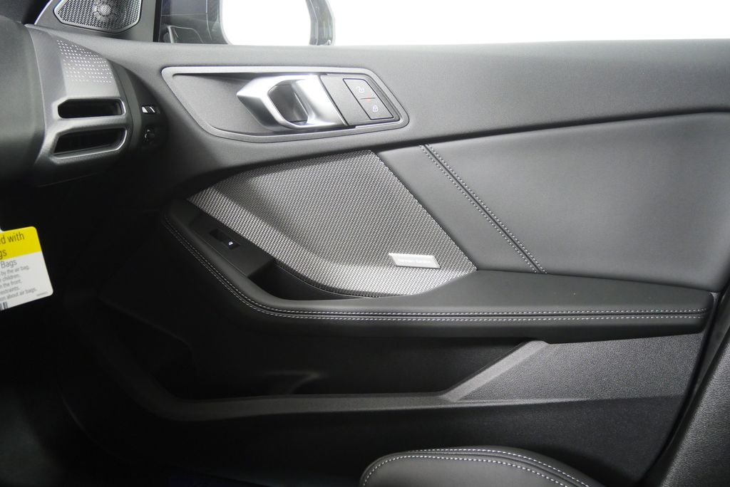 Thumbnail: 2026 BMW 2 Series - 23