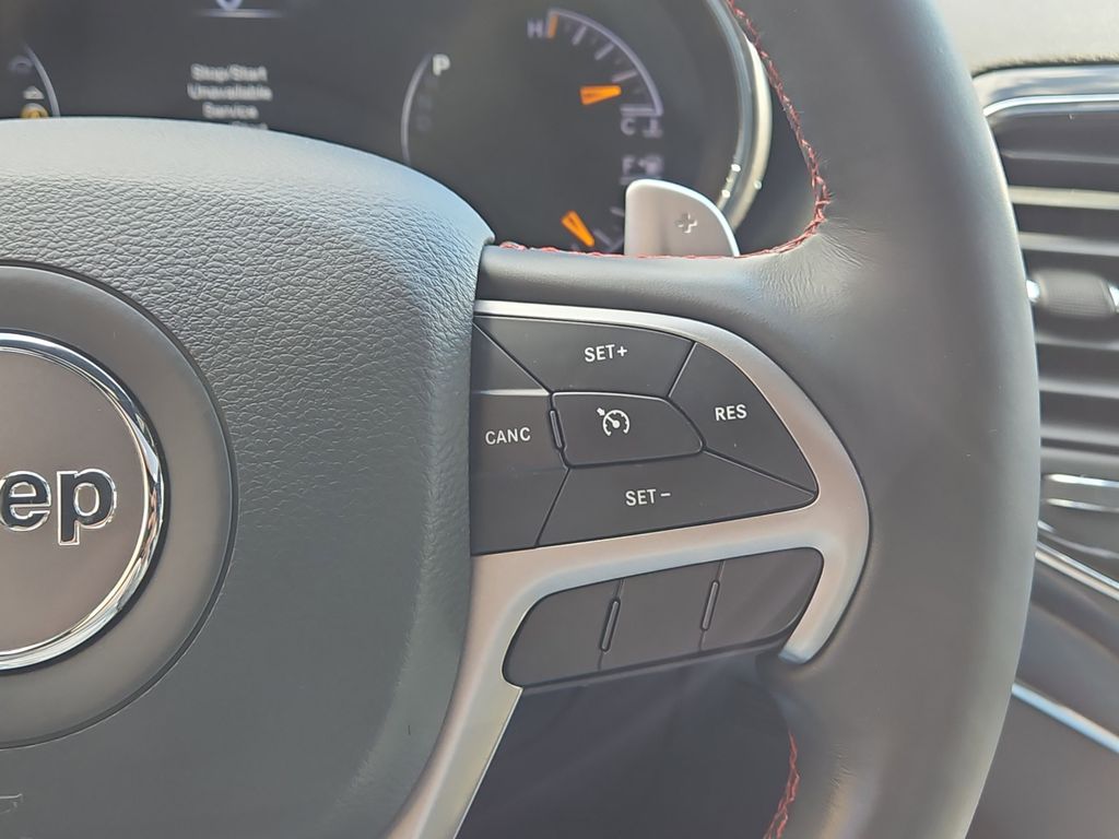2021 Jeep Grand Cherokee Trailhawk photo