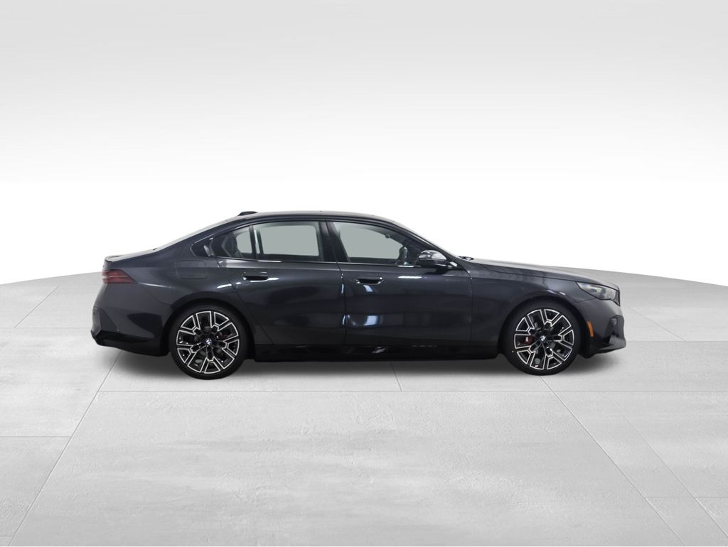 Thumbnail: 2026 BMW i5 - 7