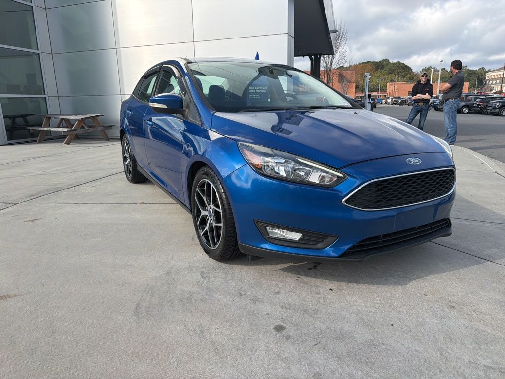 2018 Ford Focus SEL's photo