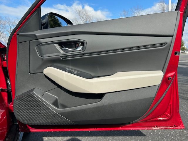 2025 Honda Accord SE 23