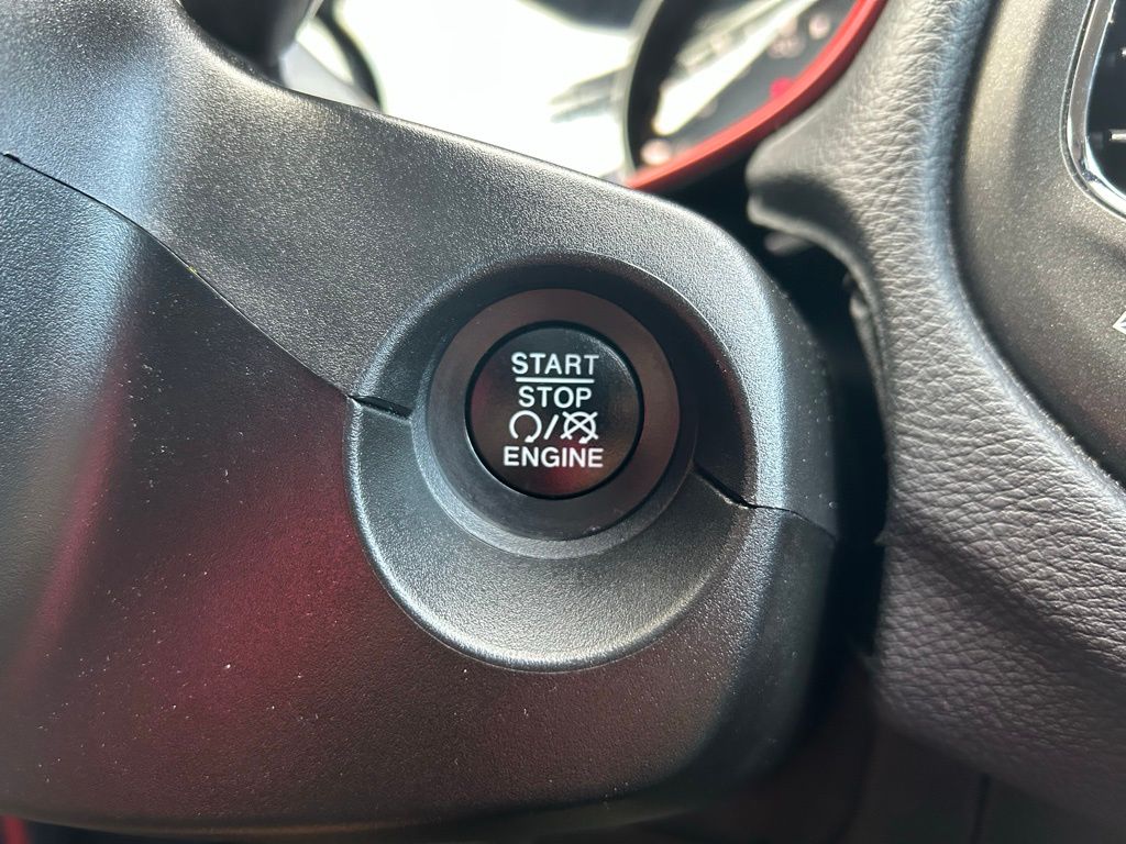 Thumbnail: 2019 Jeep Compass - 29