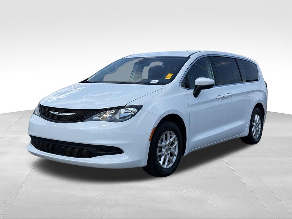 Bright White Clearcoat 2023 Chrysler Voyager Minivan Front-Wheel Drive 9-Speed Automatic