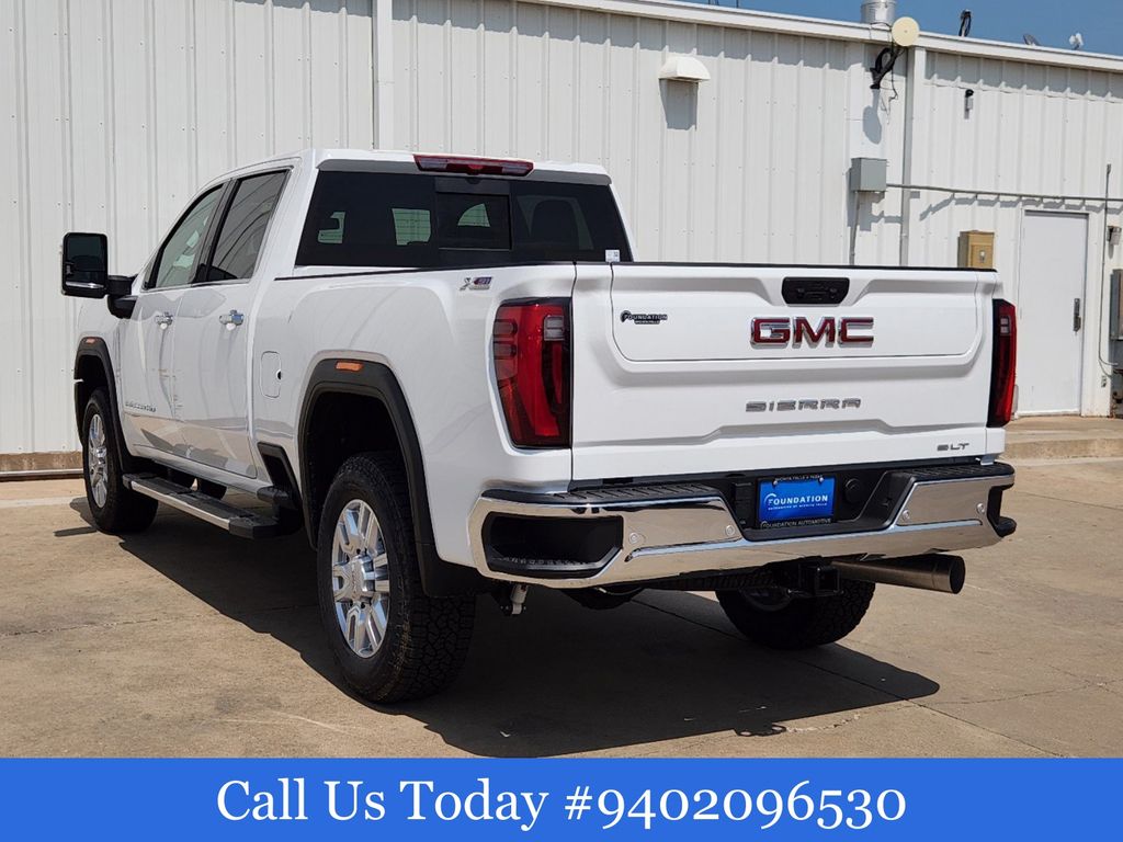 2024 GMC Sierra 2500HD SLT 3