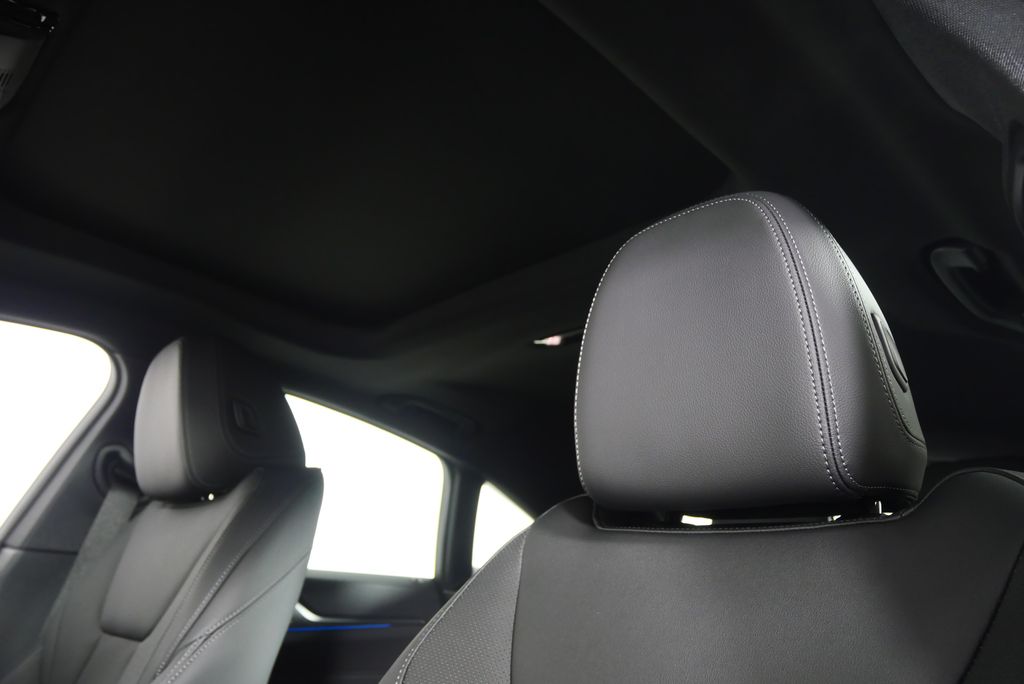 2025 BMW i4 eDrive40 12