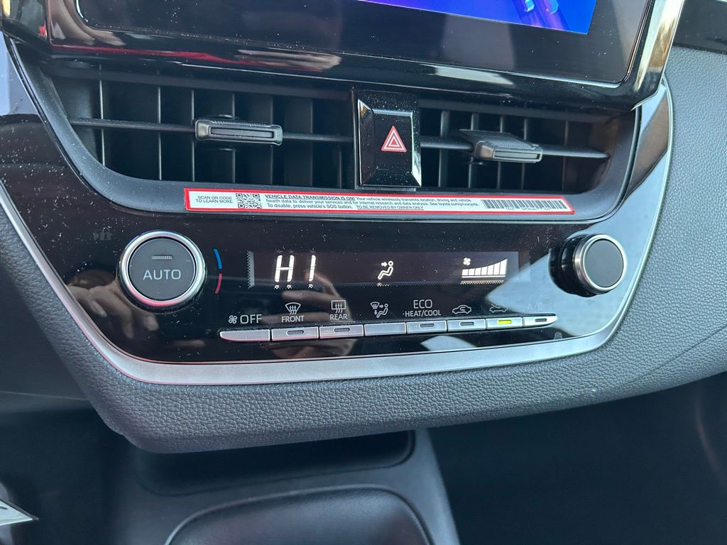 Thumbnail: 2025 Toyota Corolla - 25