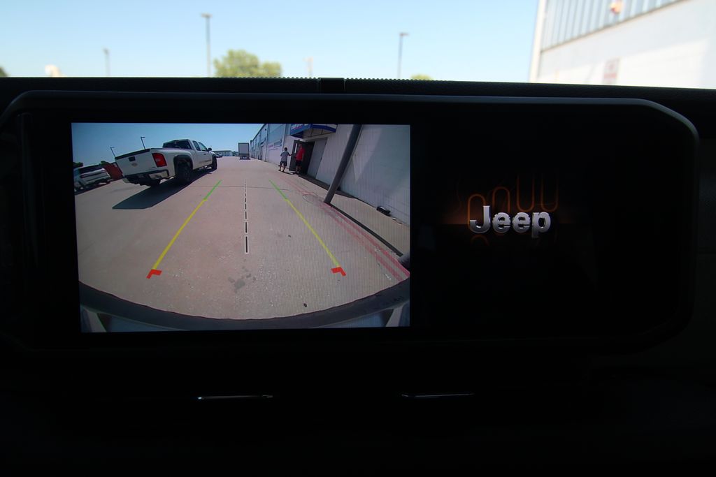 Used 2024 Jeep Wrangler SUV