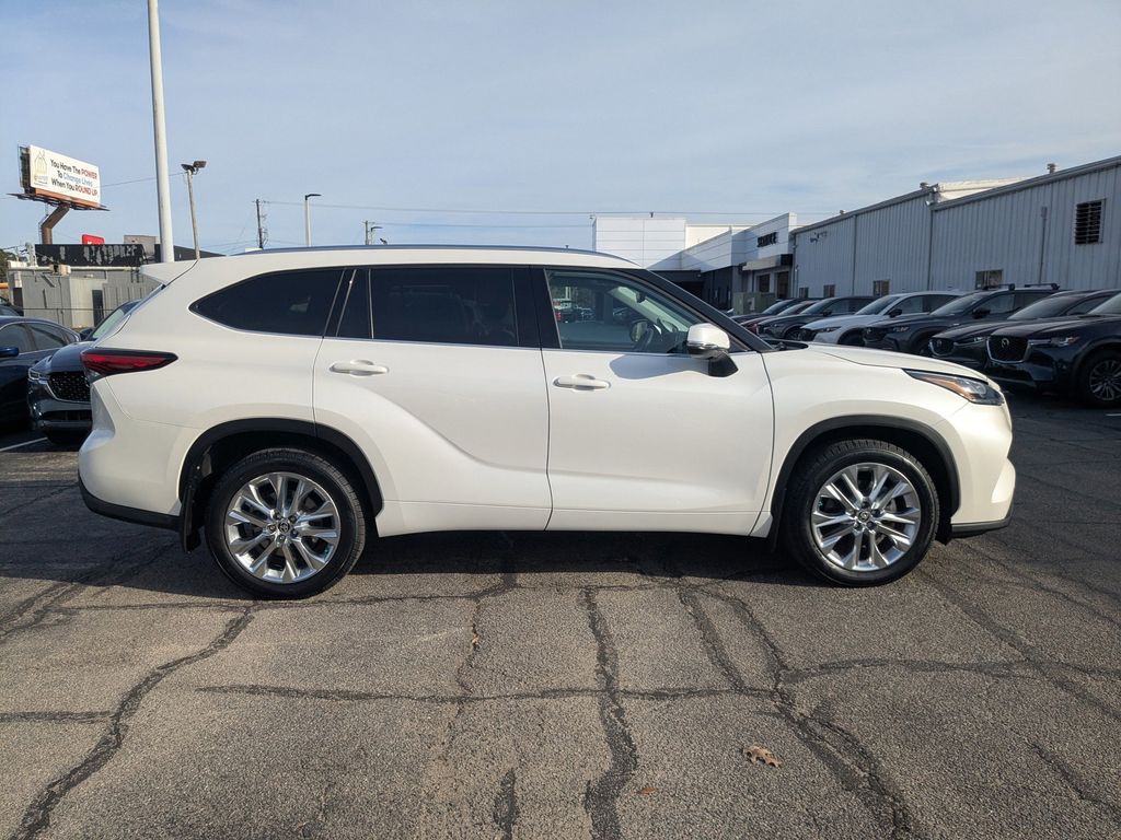 2021 Toyota Highlander Limited
