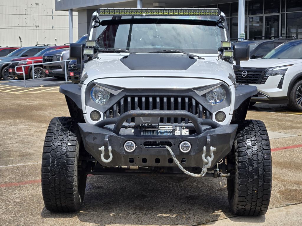2016 Jeep Wrangler Unlimited Rubicon White at Legacy Ford
