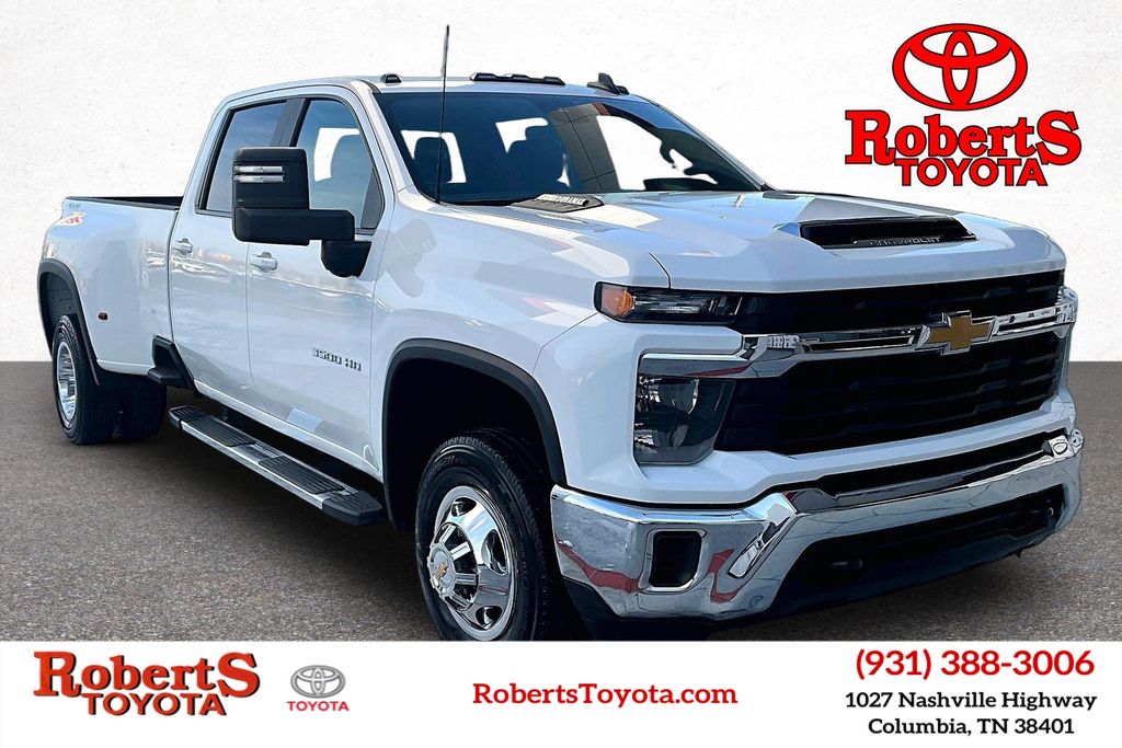 2024 Chevrolet Silverado 3500HD LT Crew Cab 4WD