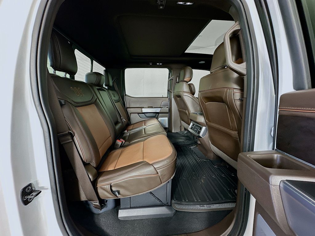 2024 Ford F-350 King Ranch 29