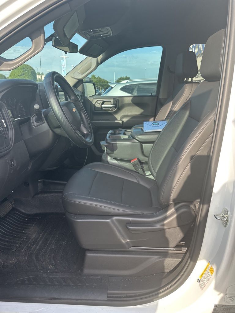 Thumbnail: 2021 Chevrolet Silverado 1500 - 9