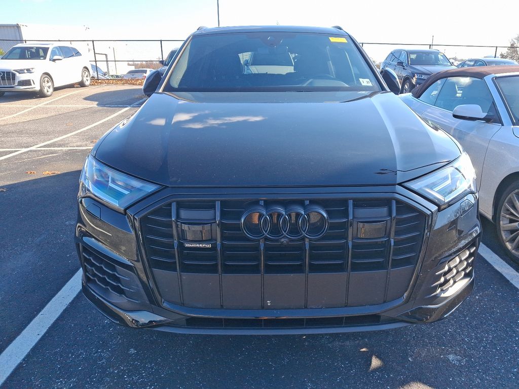 2022 Audi Q7 Premium Plus 2