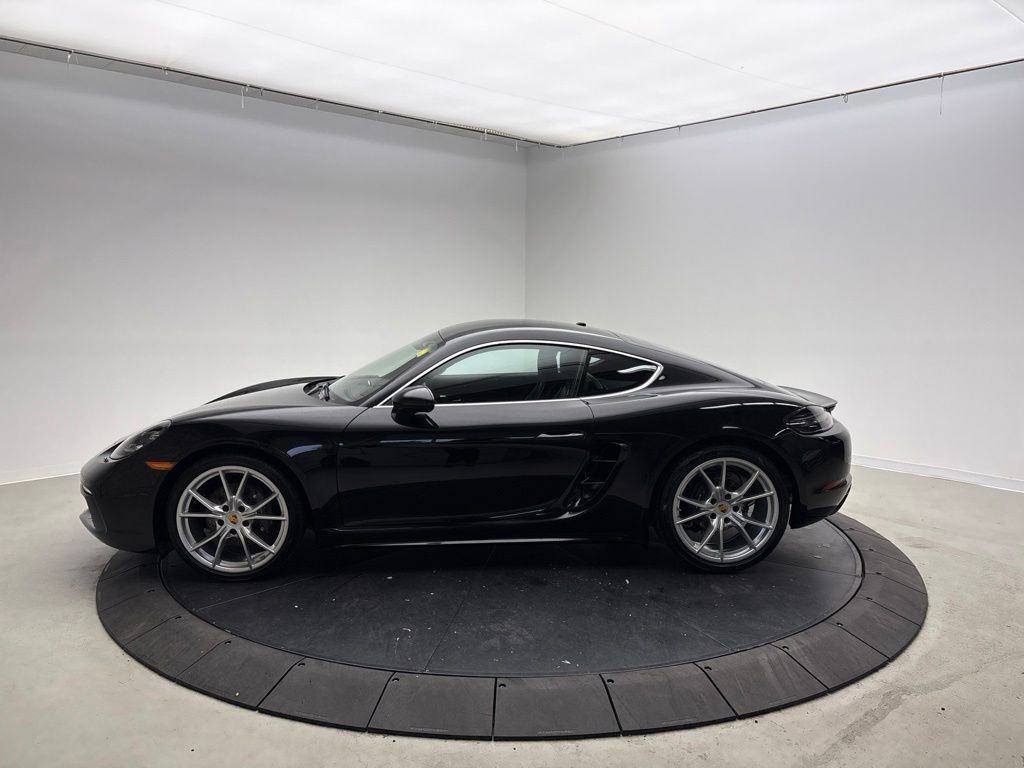 Thumbnail: 2025 Porsche 718 Cayman - 2