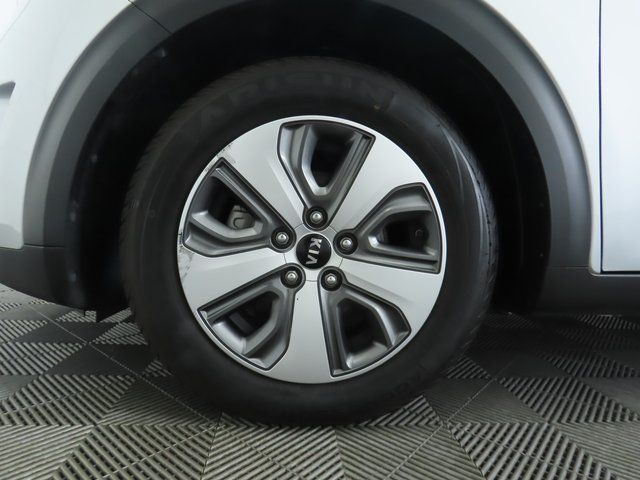 Thumbnail: 2019 Kia Niro - 30