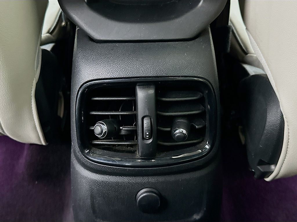 Thumbnail: 2018 MINI Cooper Countryman - 26