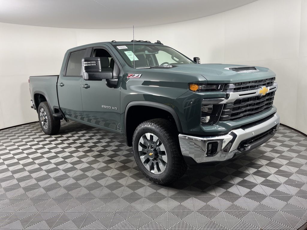 2025 Chevrolet Silverado 2500 LT 6