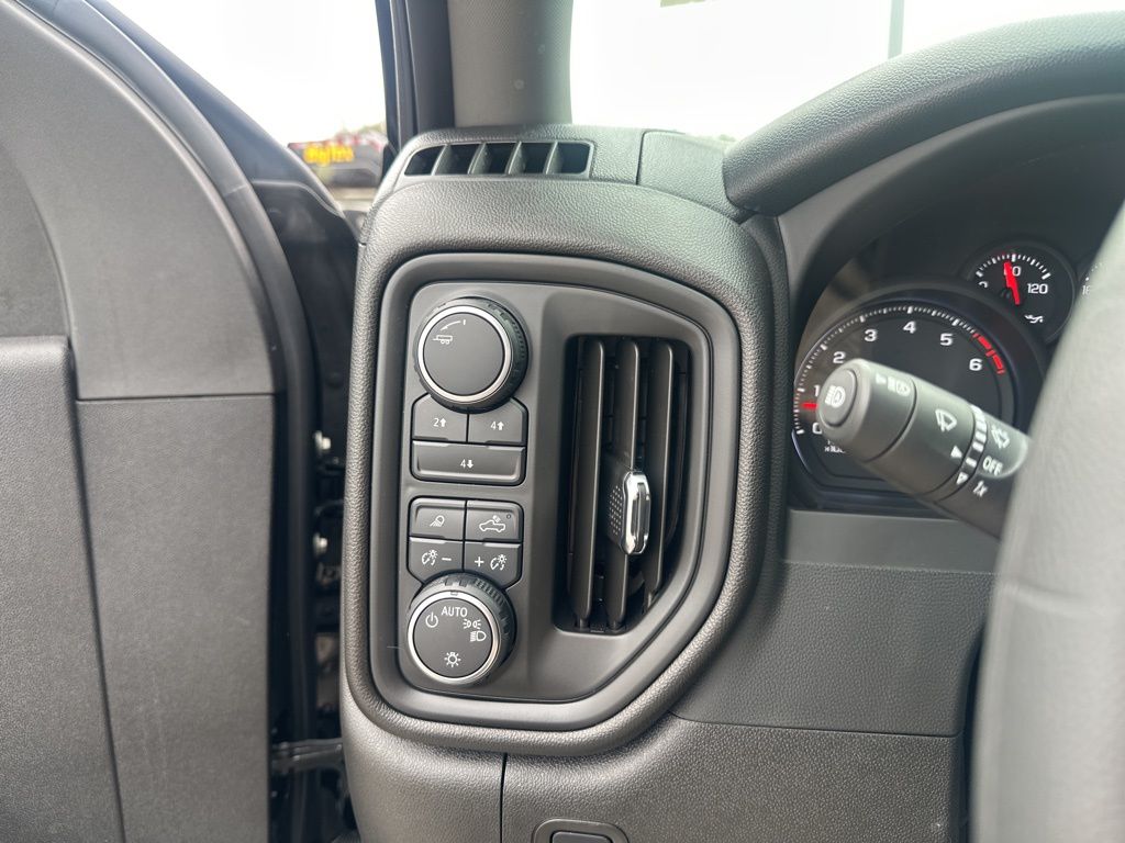 Used Car 2025 Chevrolet Silverado 2500hd  Custom For Sale Under $60,000 In Austin, Texas