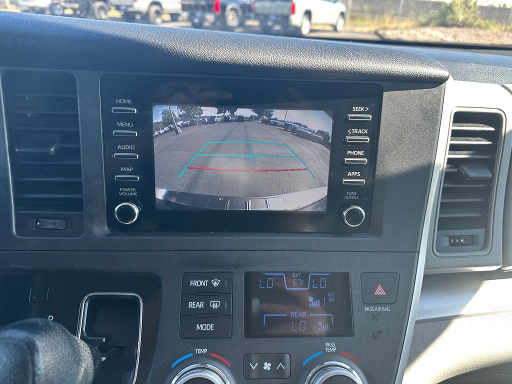 2020 Toyota Sienna L
