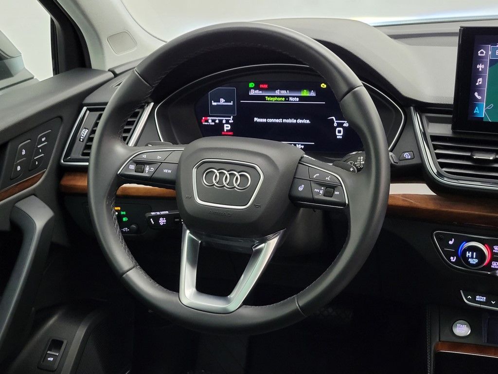 Thumbnail: 2022 Audi Q5 - 22