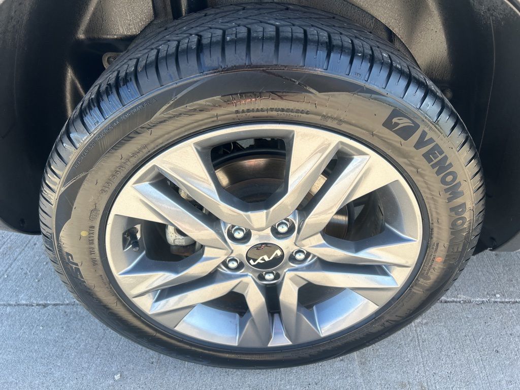Used 2023 Kia Seltos SUV